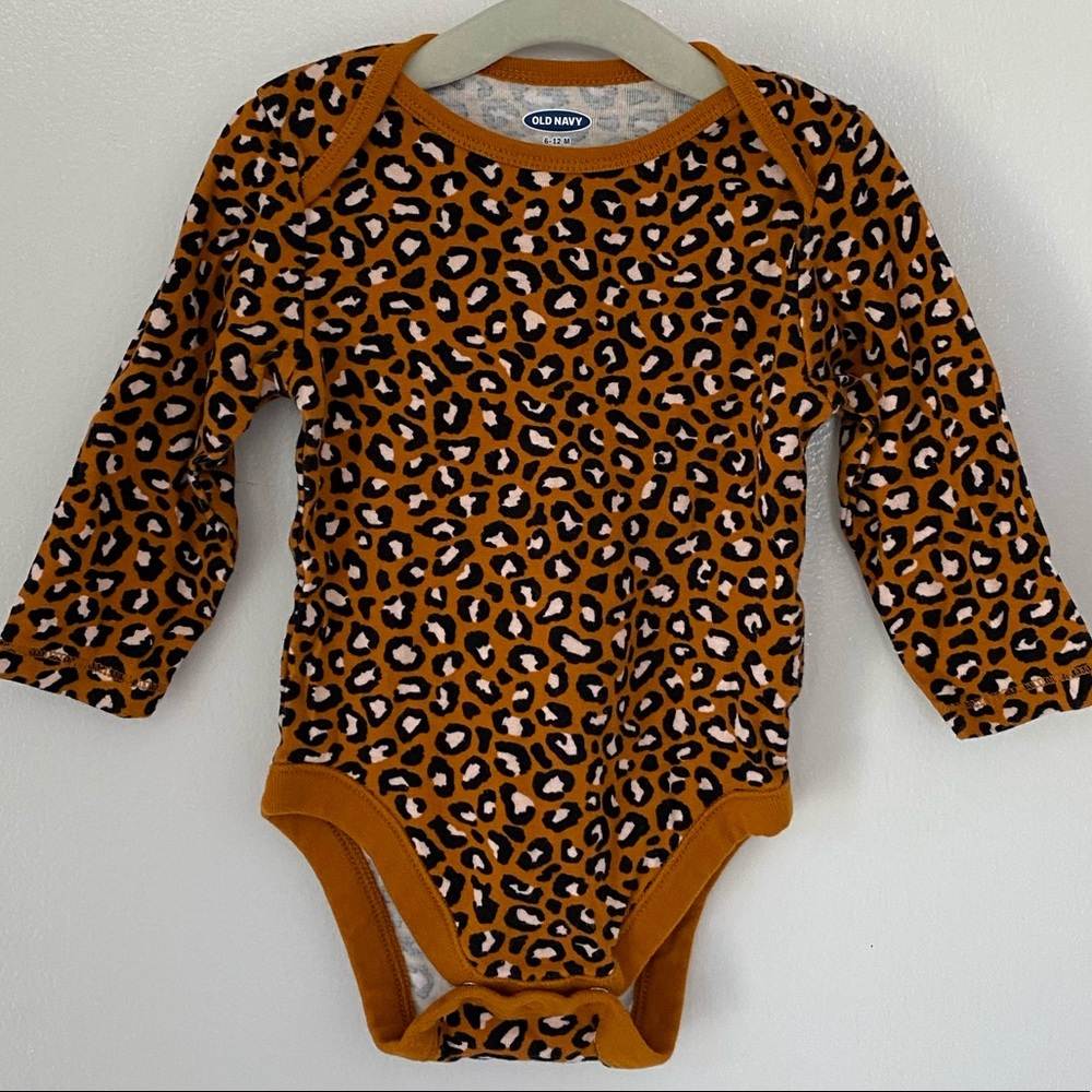 Leopard long sleeve onsie